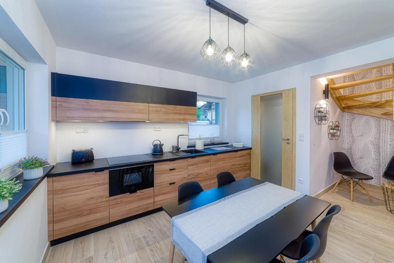 Apartamenty Na Skarpie ชซาฟนีซา ภายนอก รูปภาพ