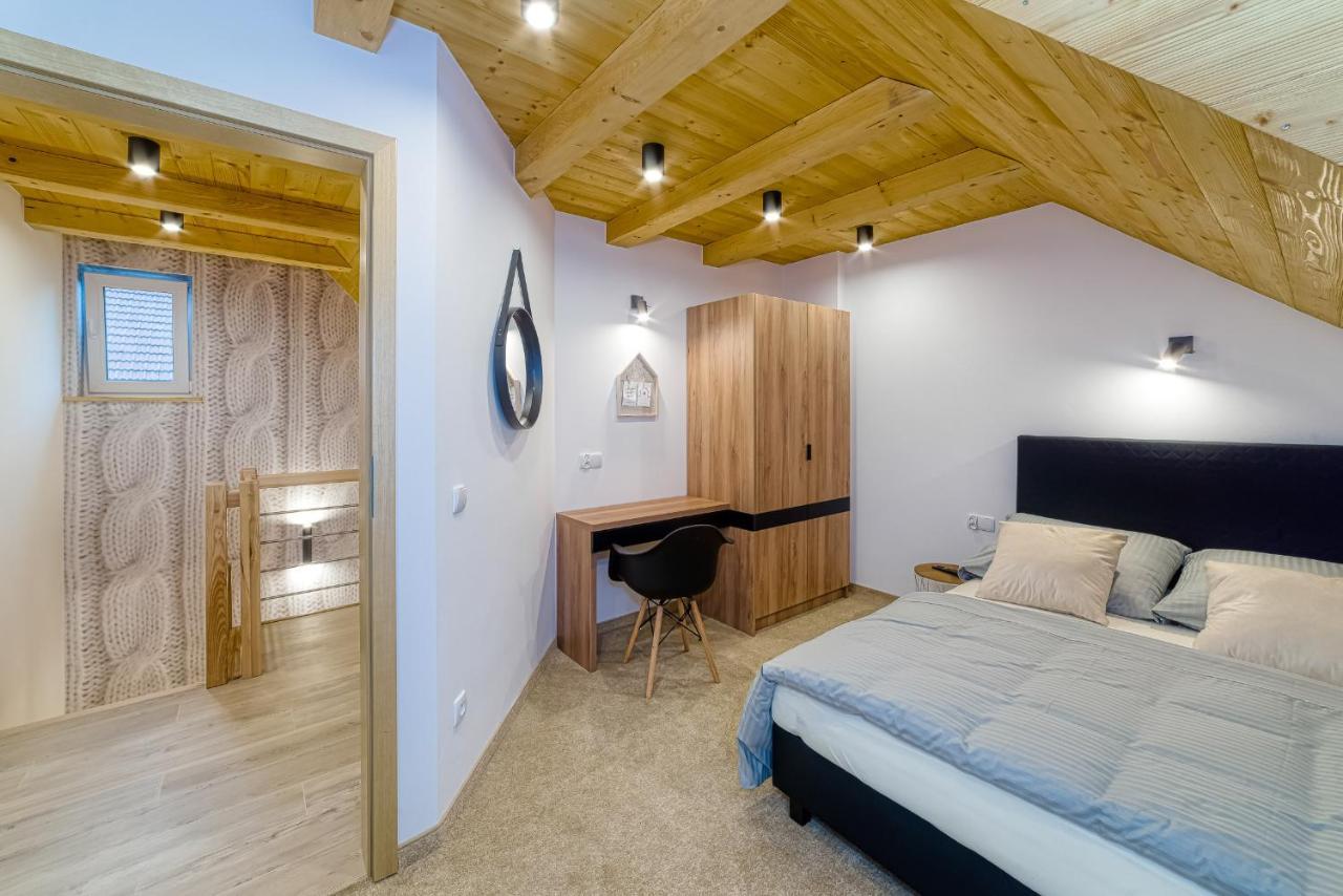 Apartamenty Na Skarpie ชซาฟนีซา ภายนอก รูปภาพ